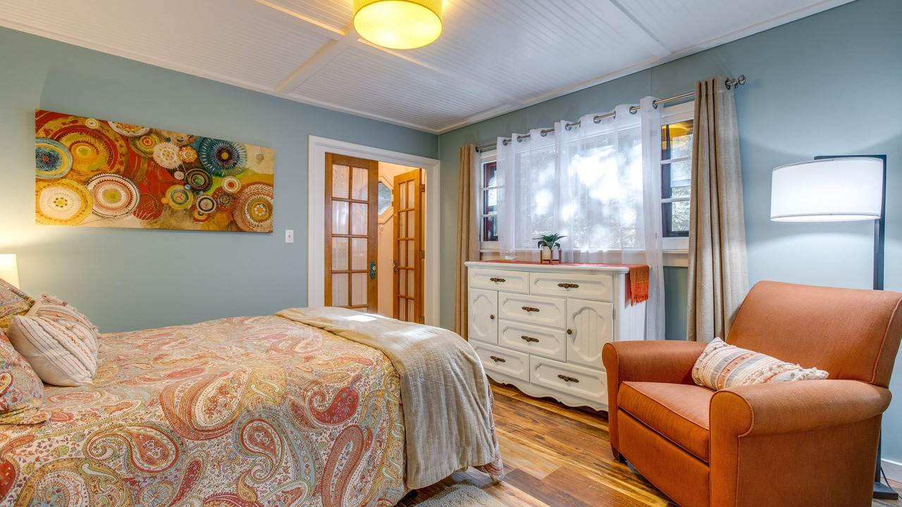 Photo of Bedroom in Idaho Springs