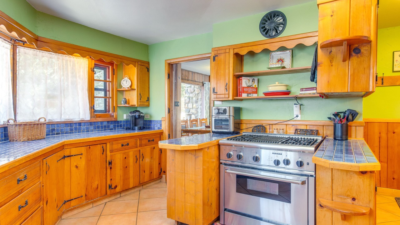 Photo of Kitchen in Idaho Springs