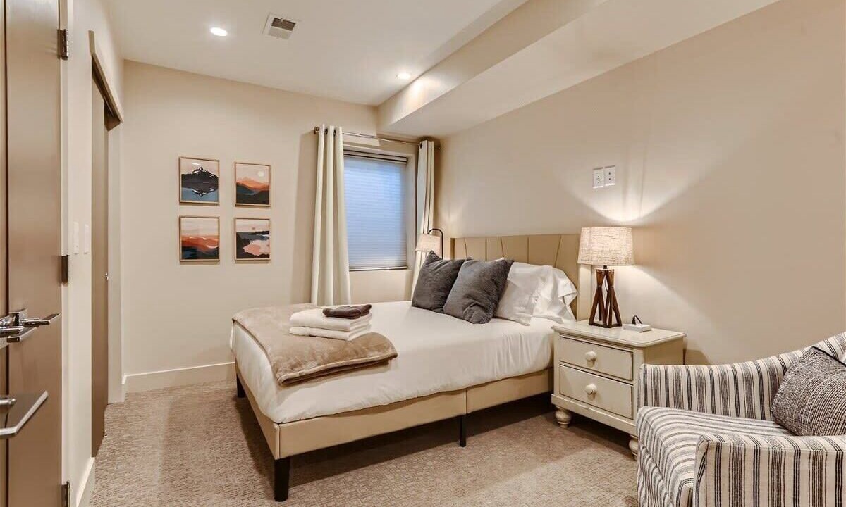 Photo of Bedroom in West Colfax