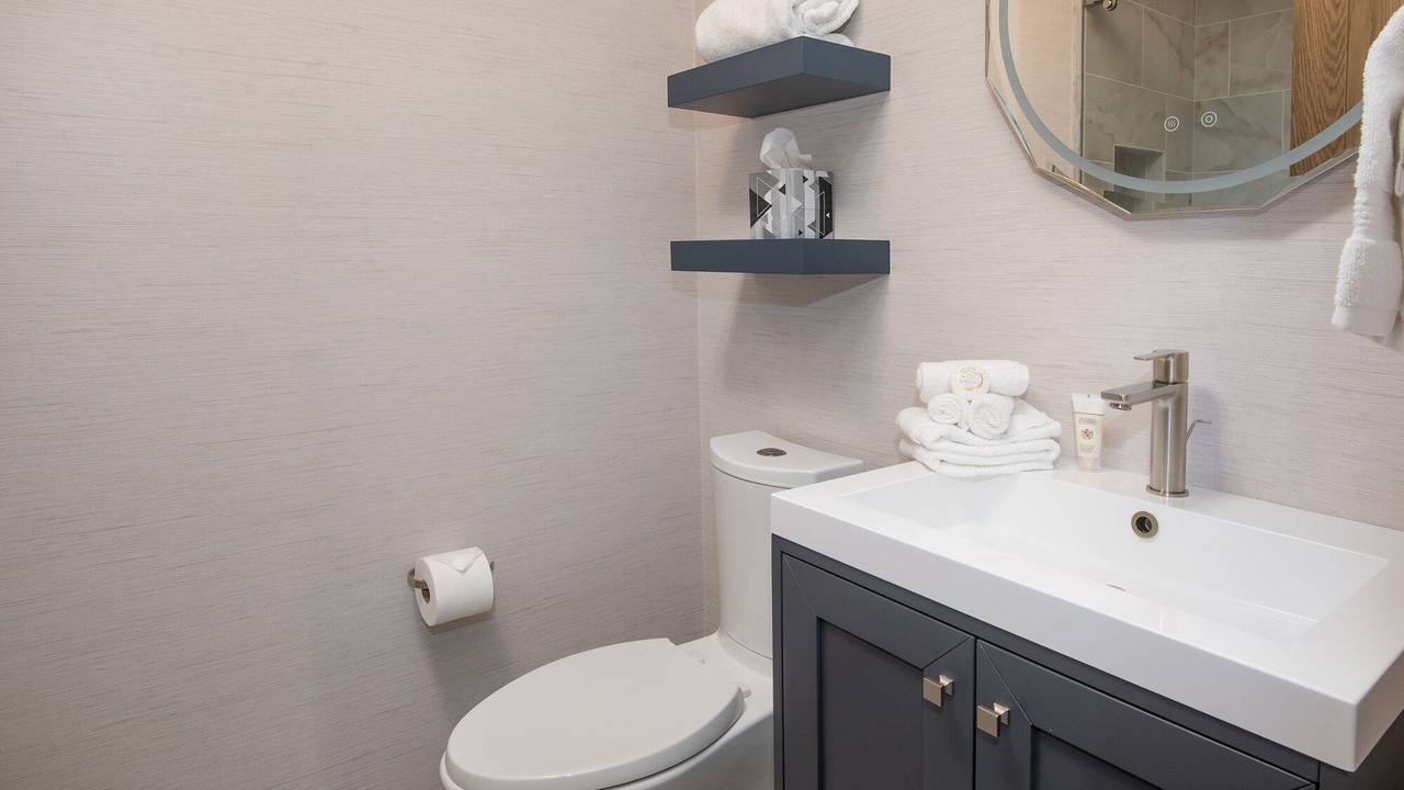 Photo of Bathroom in Highlands Townhomes