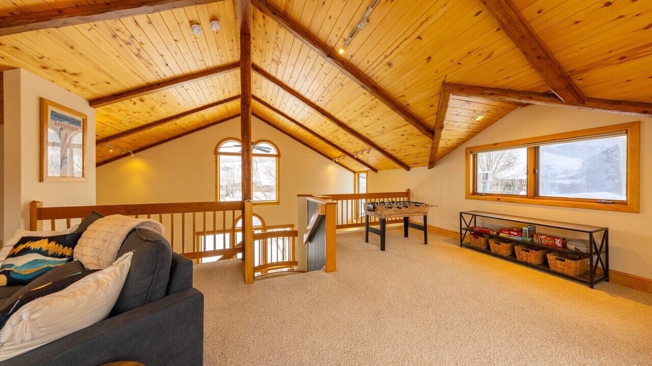 Photo of Bedroom in Crested Butte South