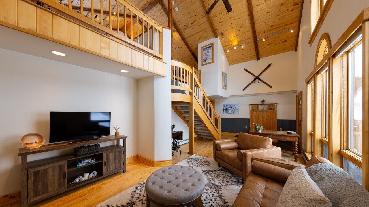 Photo of Livingroom in Crested Butte South