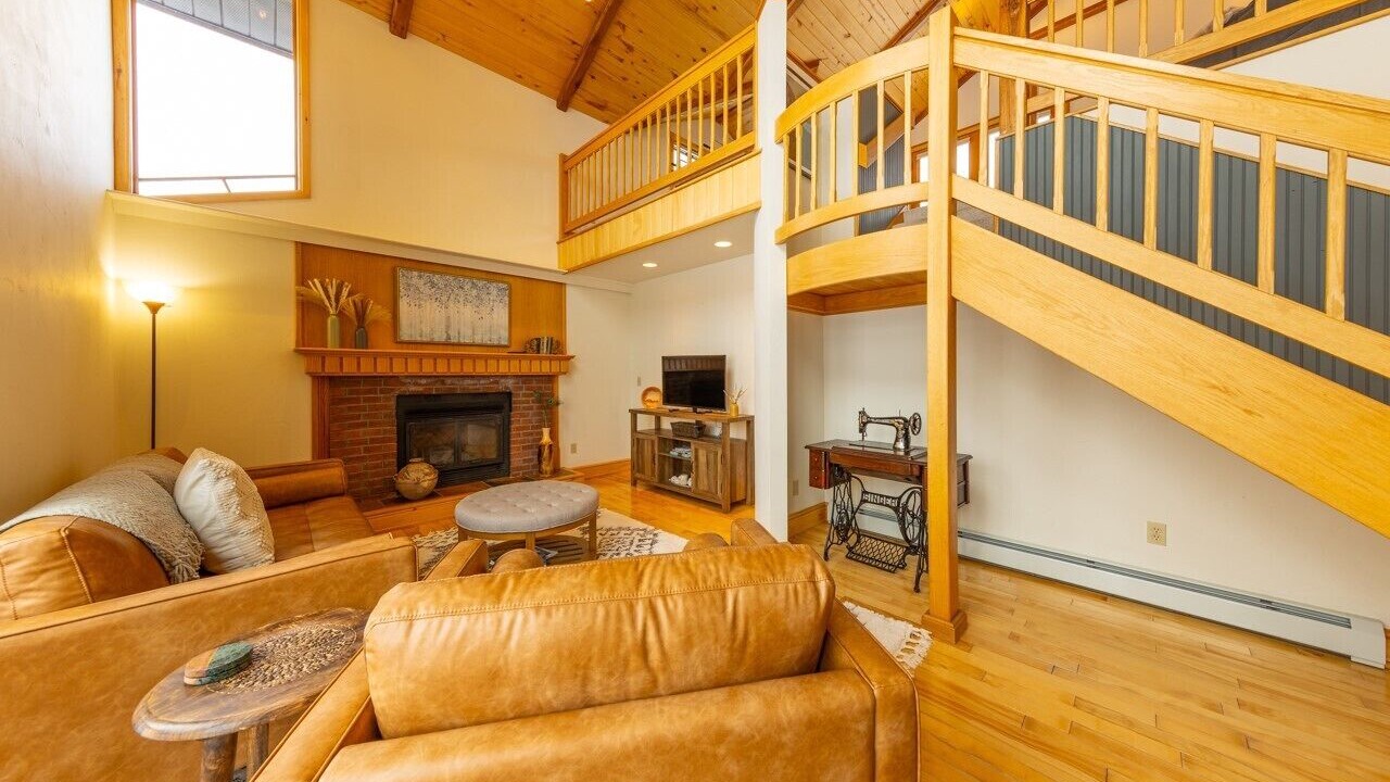 Photo of Livingroom in Crested Butte South