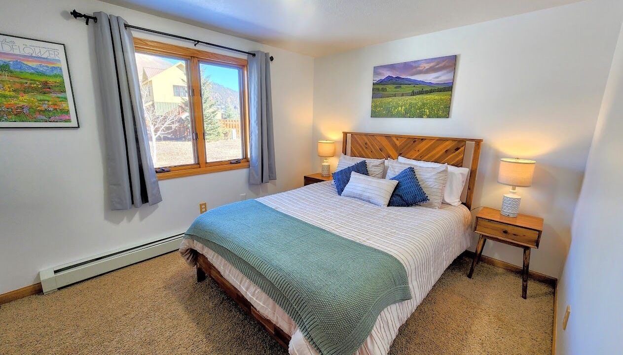 Photo of Bedroom in Crested Butte South