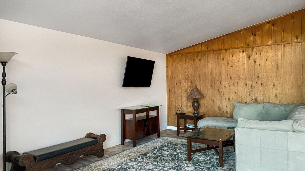 Photo of Livingroom in Aspen Park