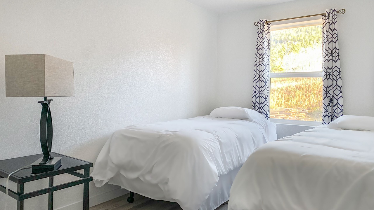Photo of Bedroom in Aspen Park