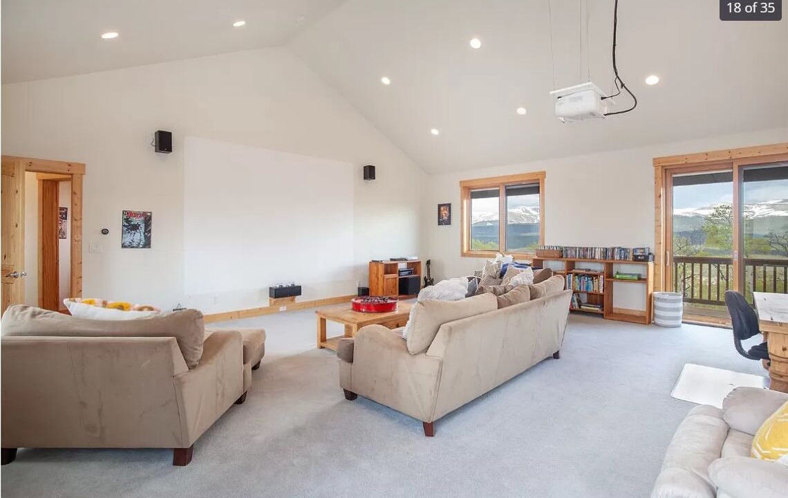 Photo of Livingroom in Alma