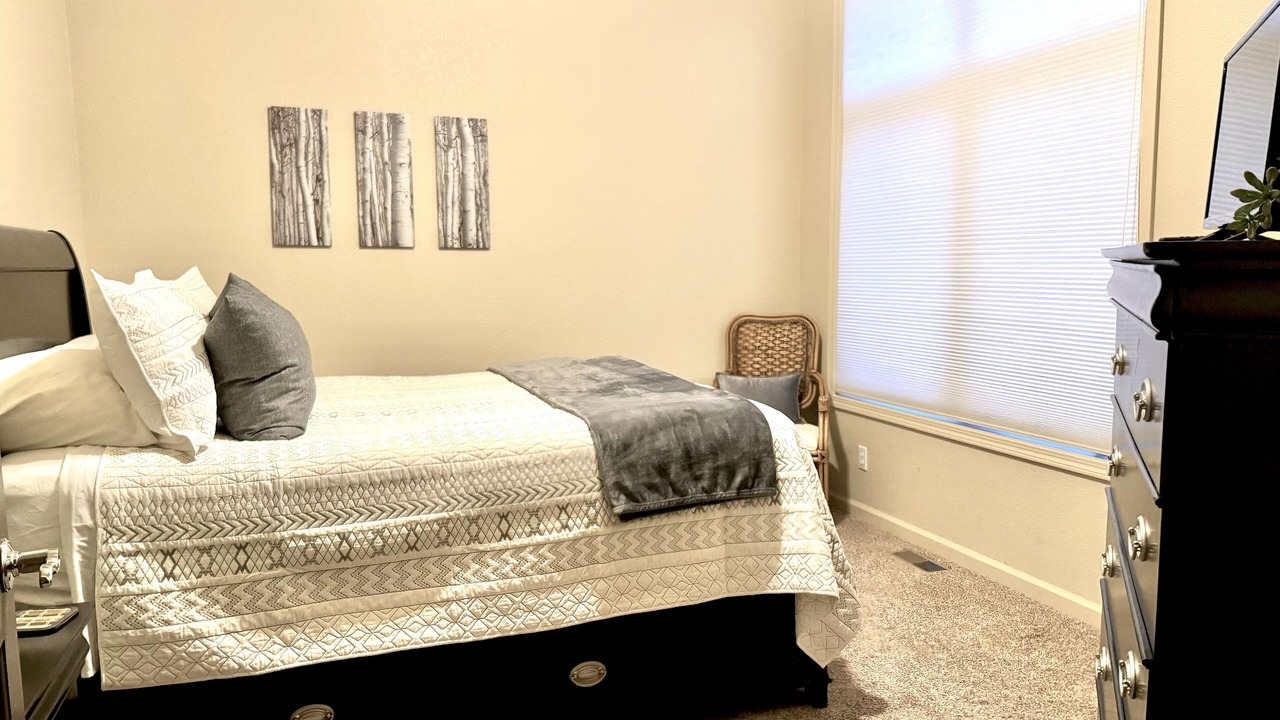 Photo of Bedroom in Dalton Ranch
