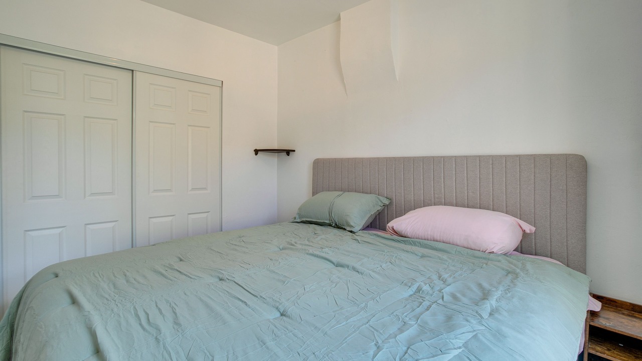 Photo of Bedroom in Cole