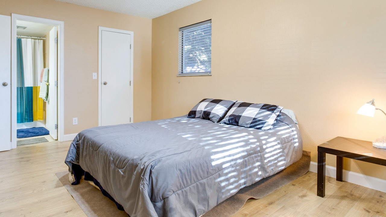 Photo of Bedroom in Englewood