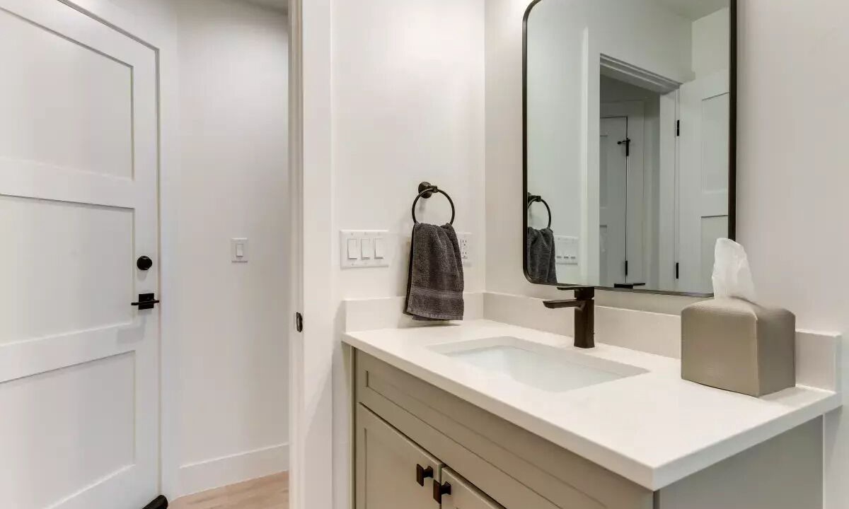 Photo of Bathroom in Sloan Lake