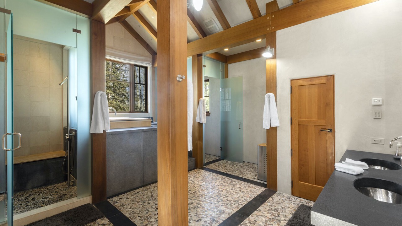 Photo of Bathroom in Mountain Village