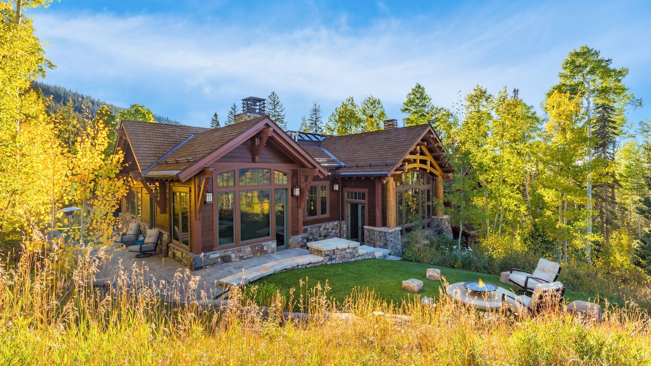 Photo of Outdoor in Mountain Village