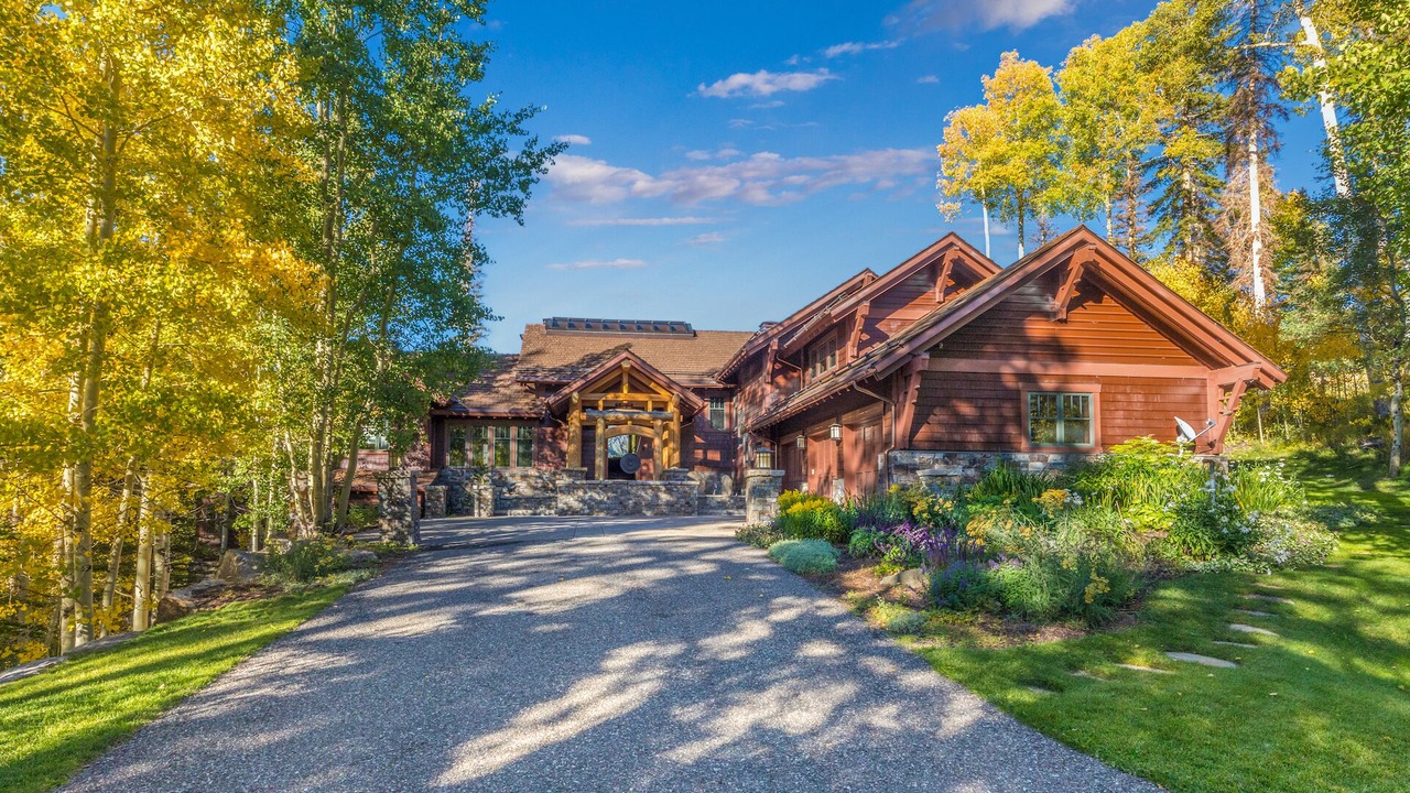 Photo of Outdoor in Mountain Village