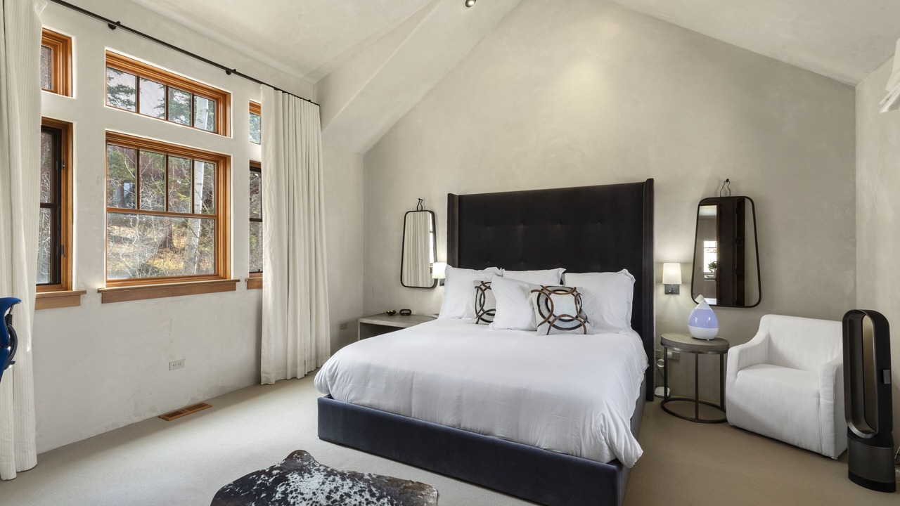 Photo of Bedroom in Mountain Village