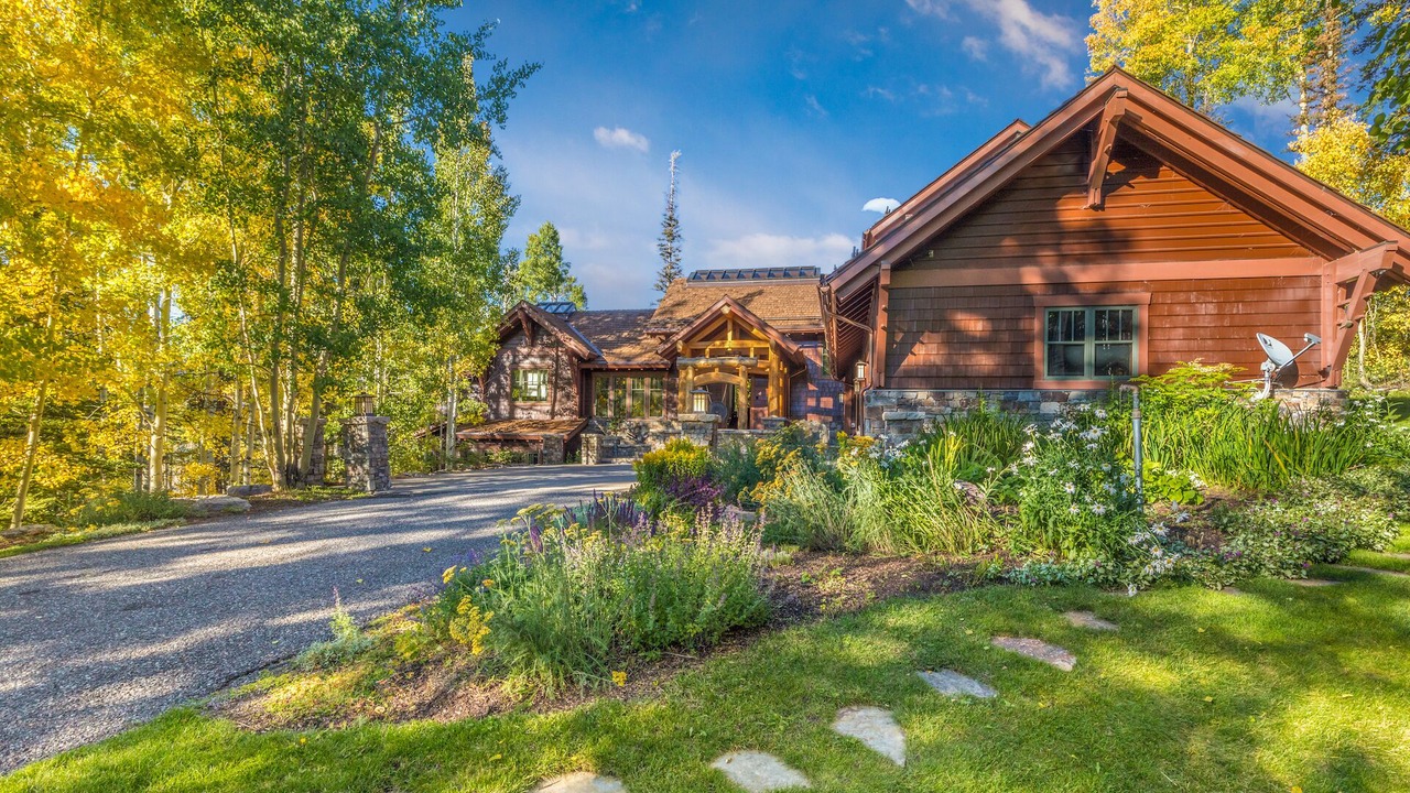 Photo of Outdoor in Mountain Village