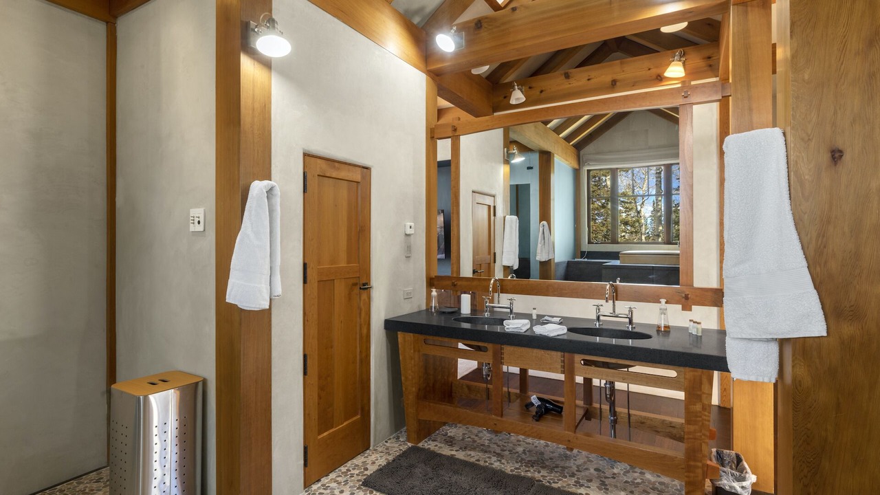 Photo of Bathroom in Mountain Village