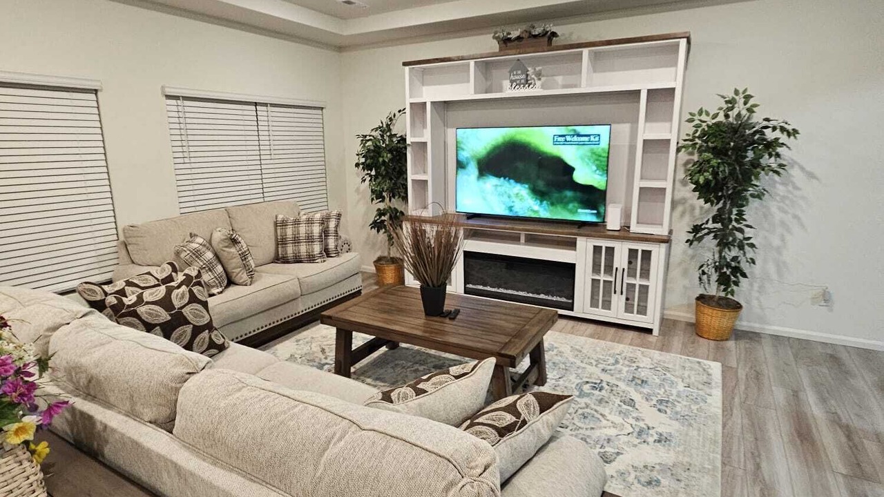 Photo of Livingroom in Commerce City
