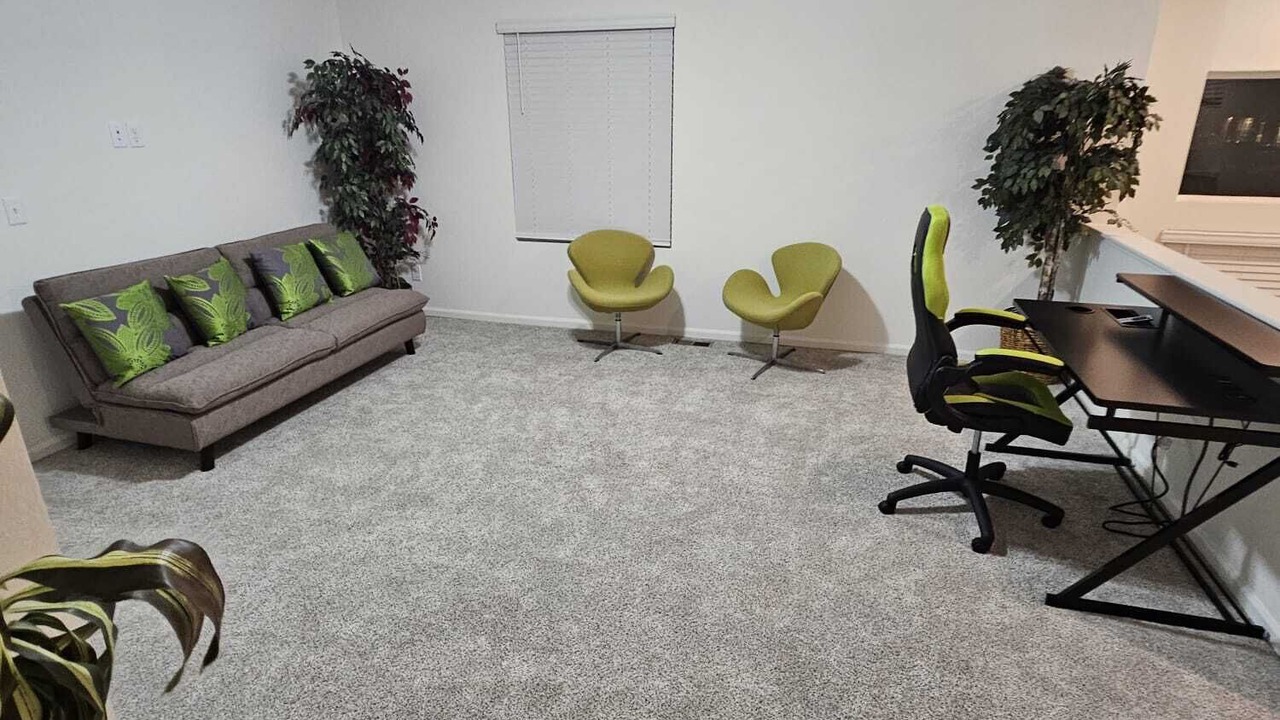 Photo of Livingroom in Commerce City