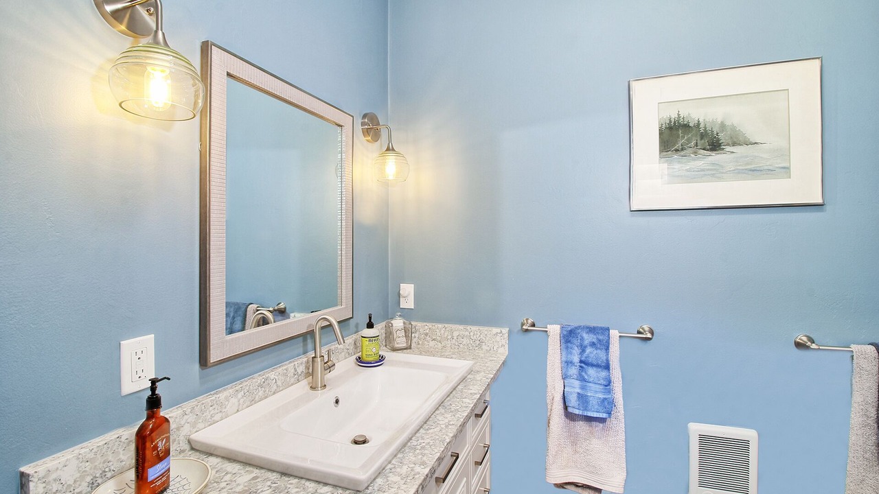 Photo of Bathroom in Mesa