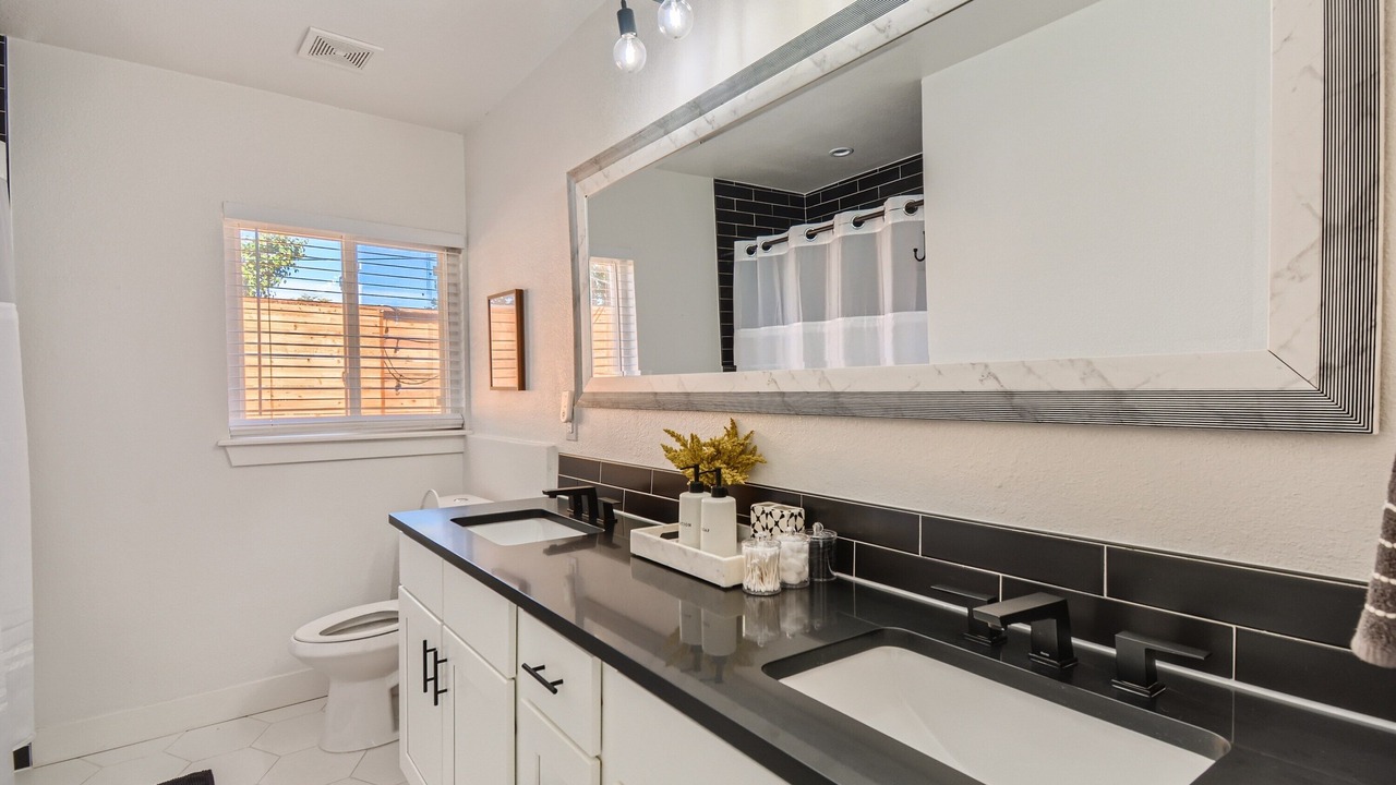 Photo of Bathroom in Northeast Park Hill