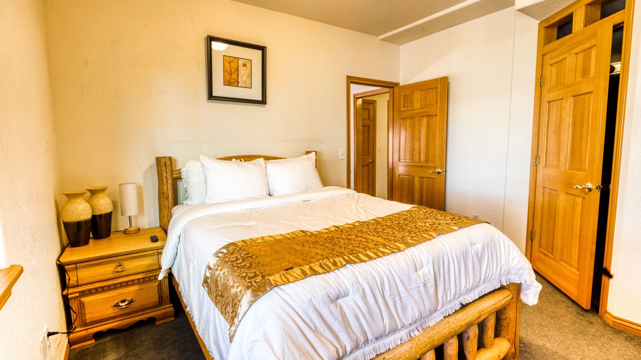 Photo of Bedroom in Thornton