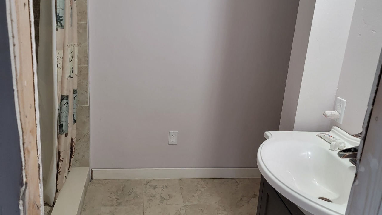 Photo of Bathroom in Carbondale