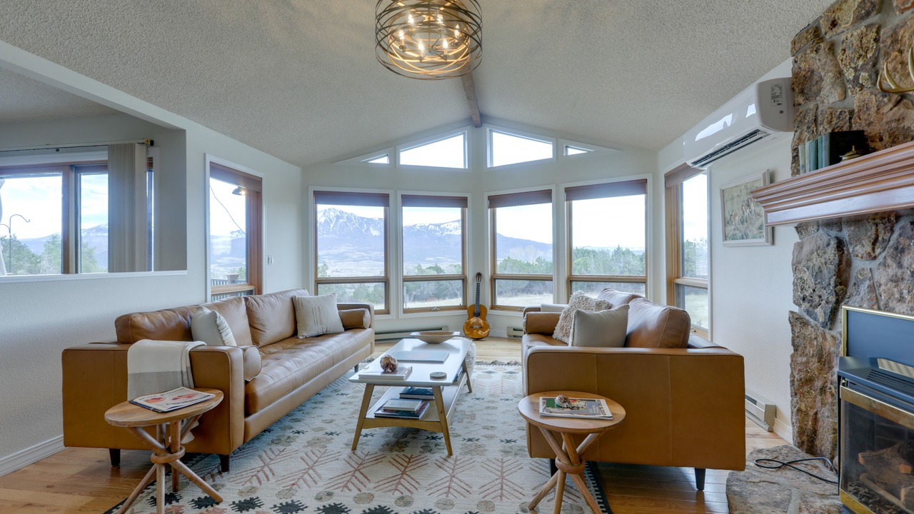 Photo of Livingroom in Hotchkiss