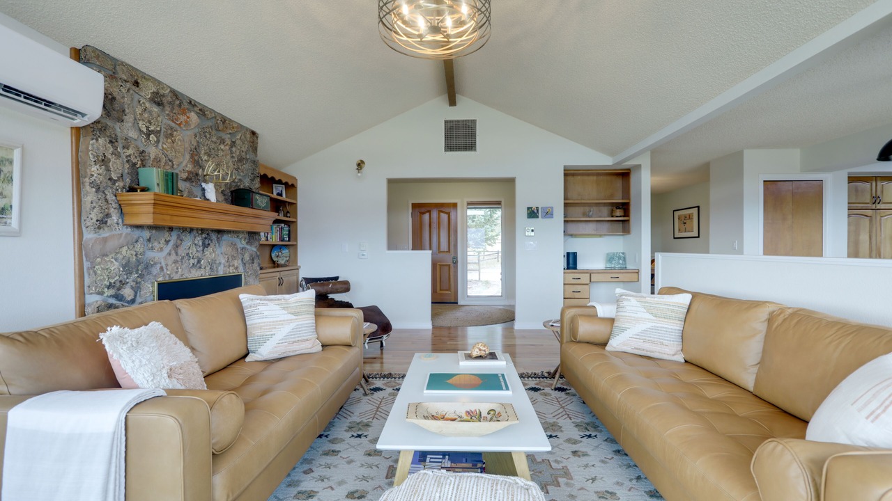 Photo of Livingroom in Hotchkiss