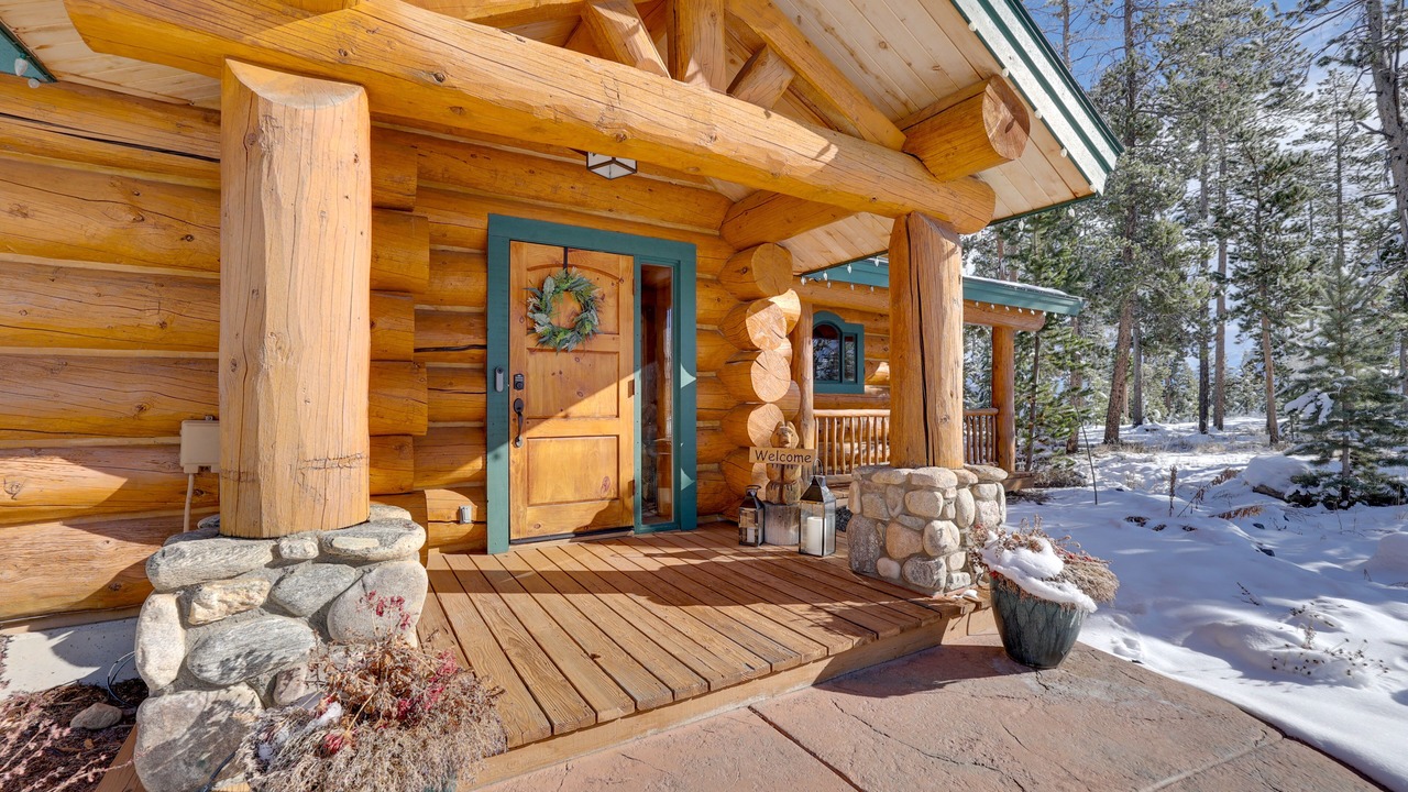 Photo of Outdoor in Granby