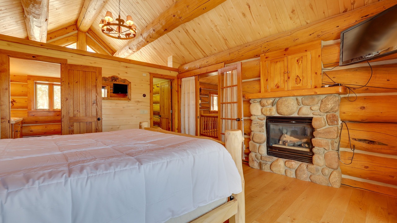 Photo of Bedroom in Granby