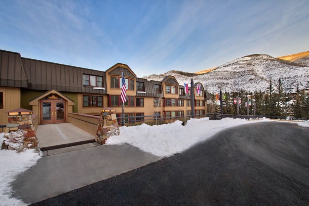 Photo of Outdoor in Highland Meadows