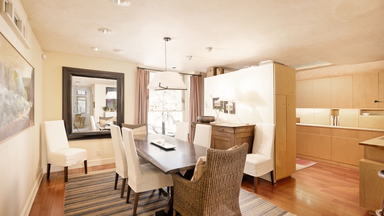 Photo of Livingroom in Basalt