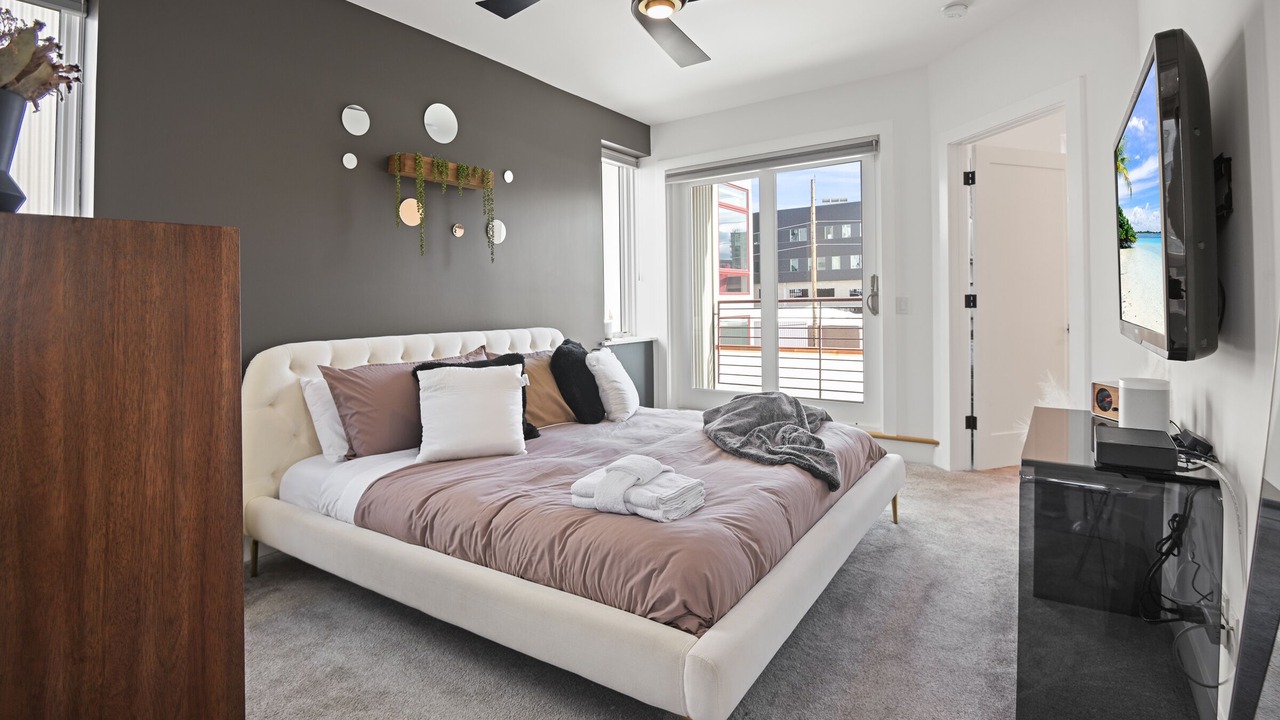 Photo of Bedroom in River North Art District