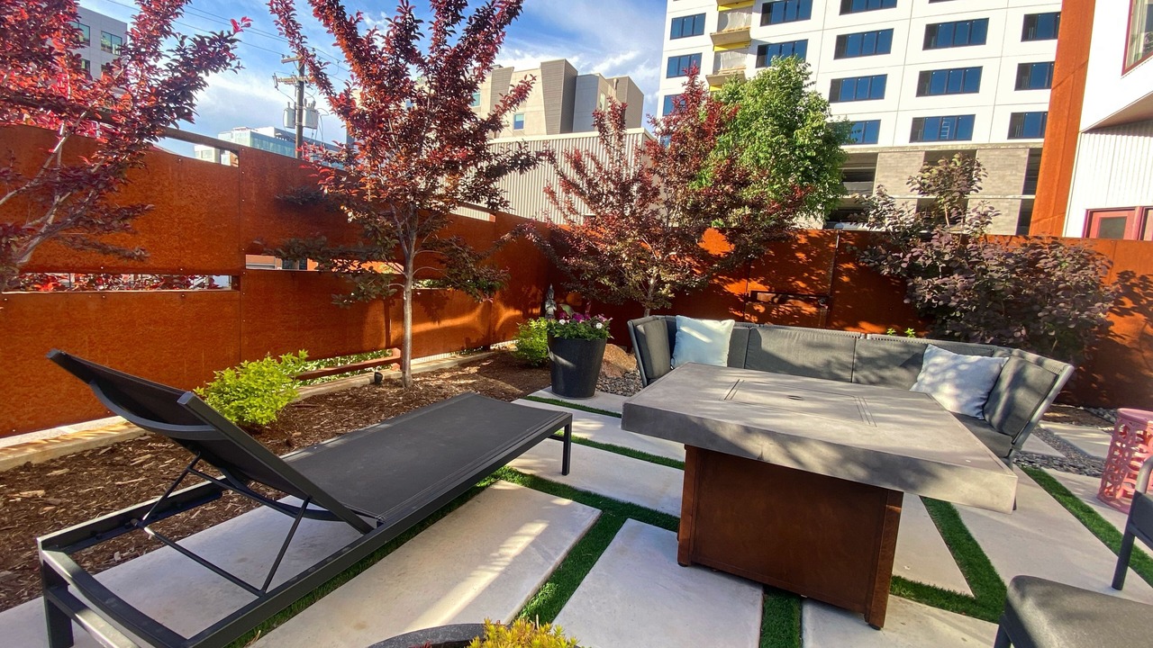 Photo of Patio Balcony in River North Art District