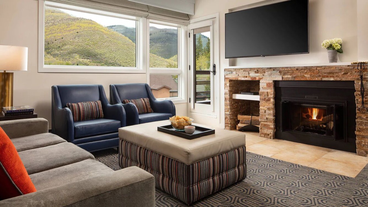 Photo of Livingroom in Highland Meadows