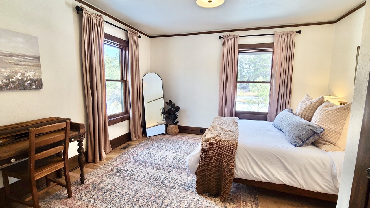 Photo of Bedroom in Elbert