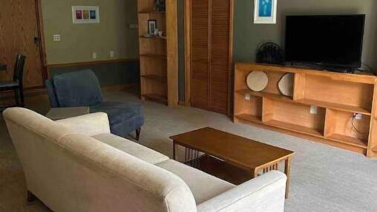 Photo of Livingroom in Carriage Hills