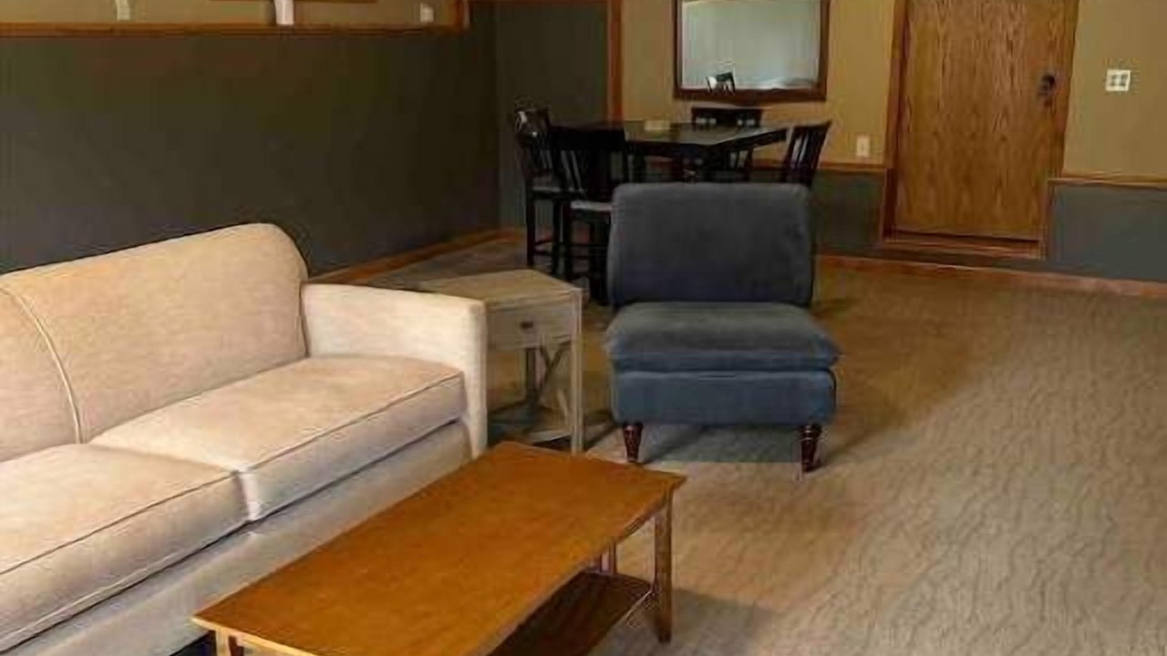 Photo of Livingroom in Carriage Hills