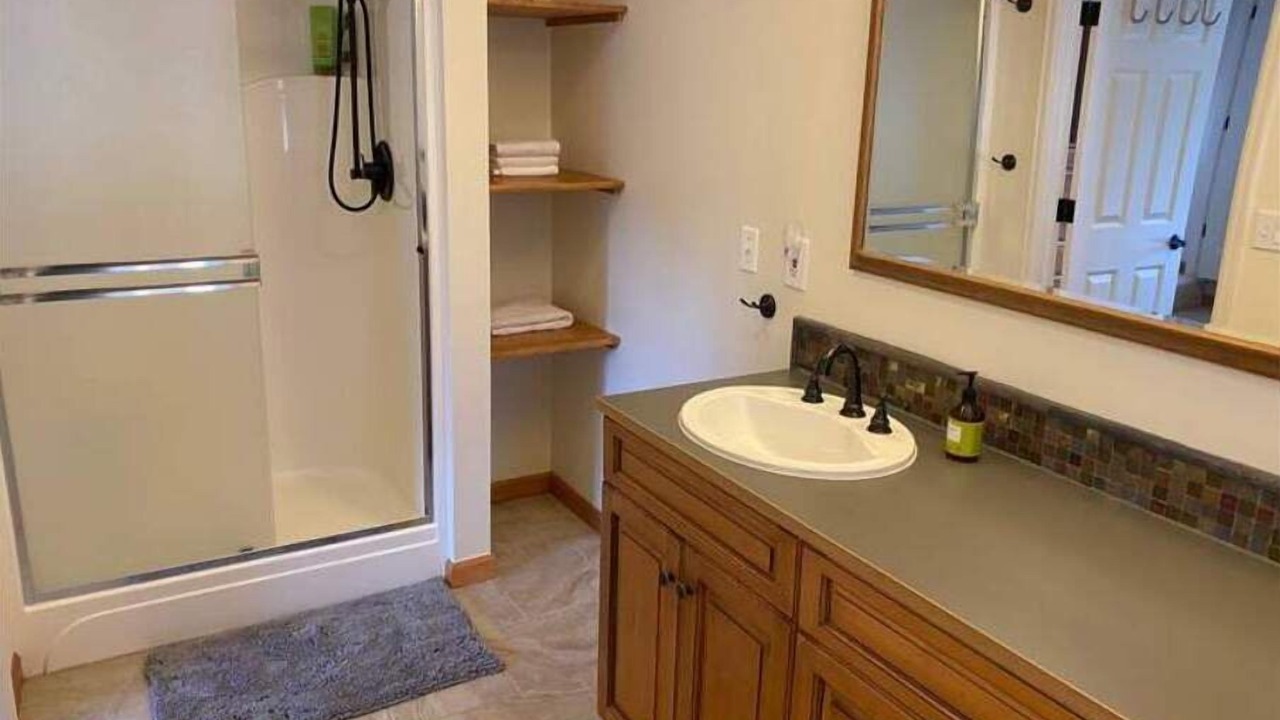 Photo of Bathroom in Carriage Hills