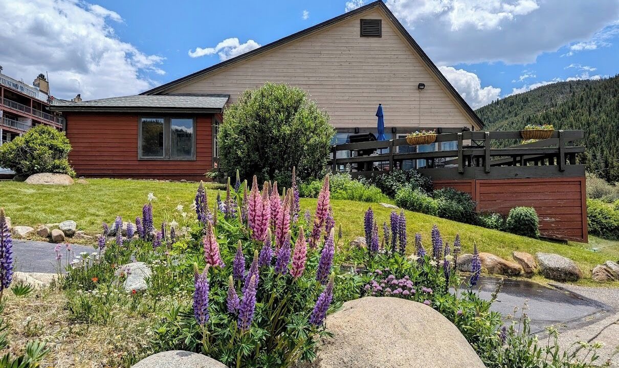 Photo of Outdoor in Lakeside Village
