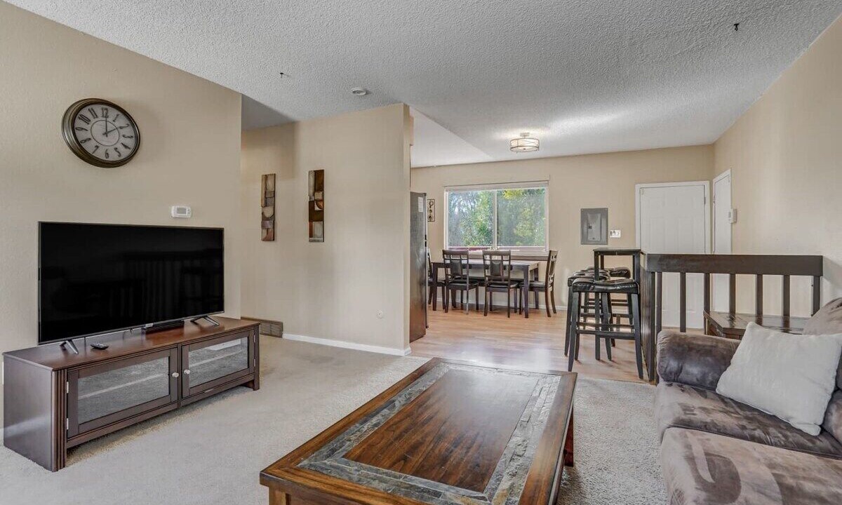 Photo of Livingroom in Southeast Colorado Springs