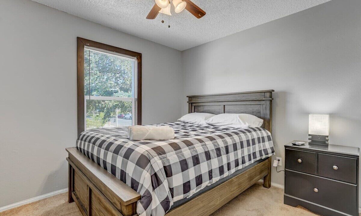 Photo of Bedroom in Southeast Colorado Springs