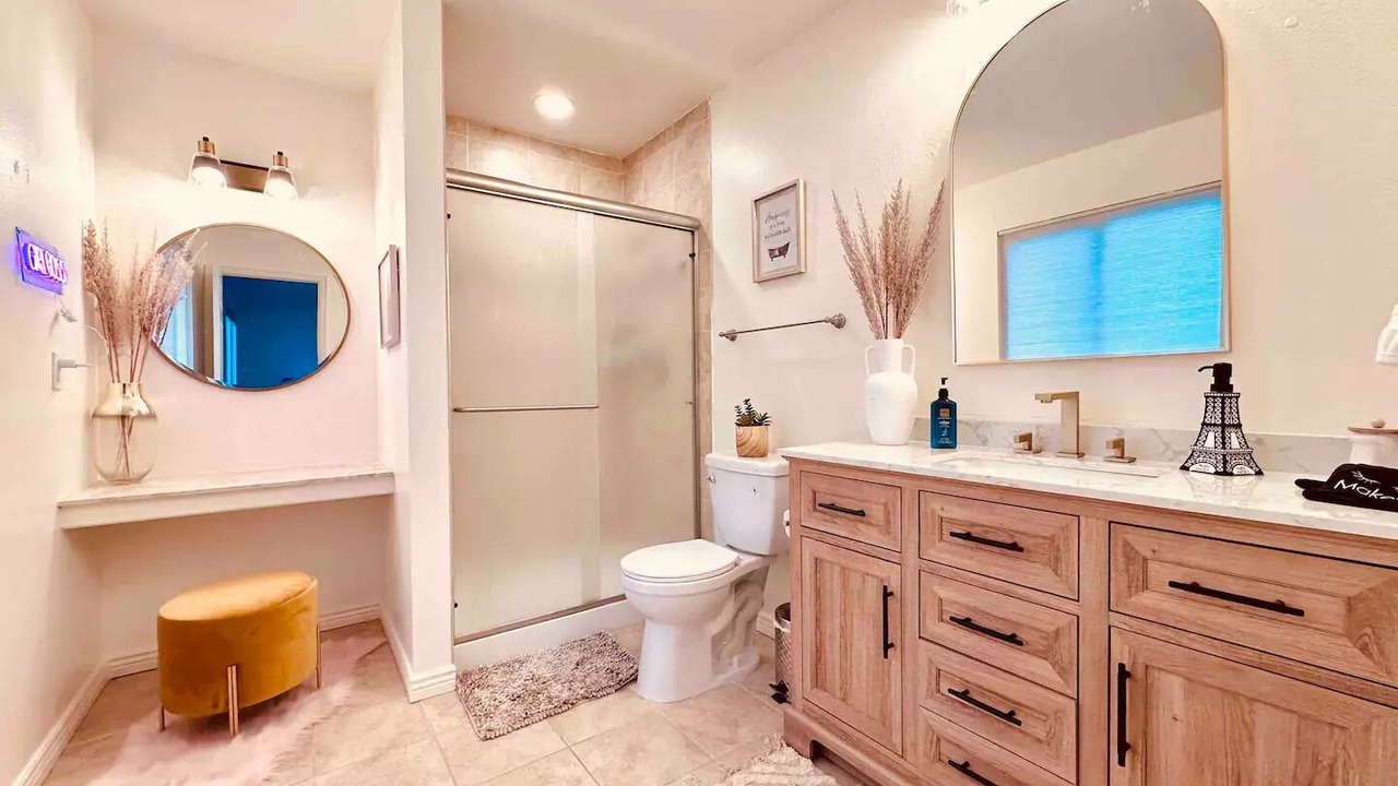 Photo of Bathroom in Castlewood