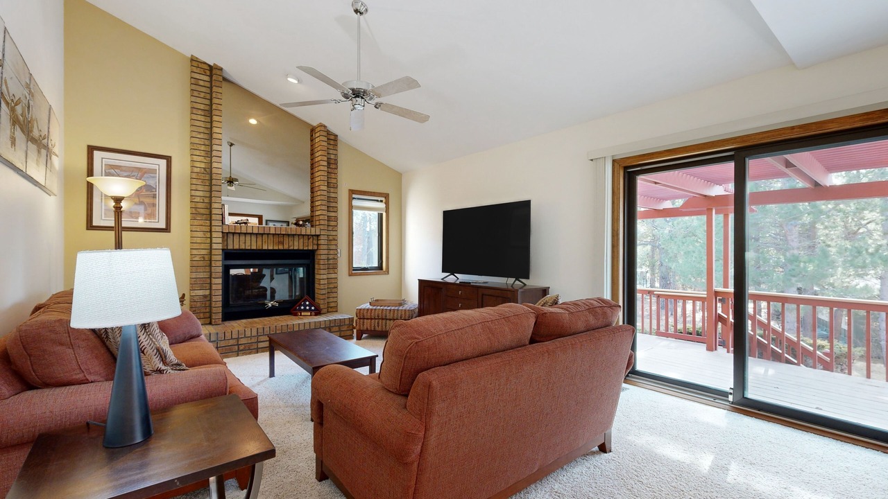 Photo of Livingroom in Monument