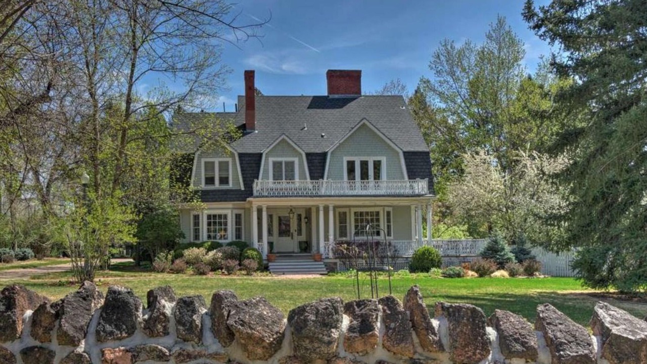 Photo of Outdoor in Broadmoor