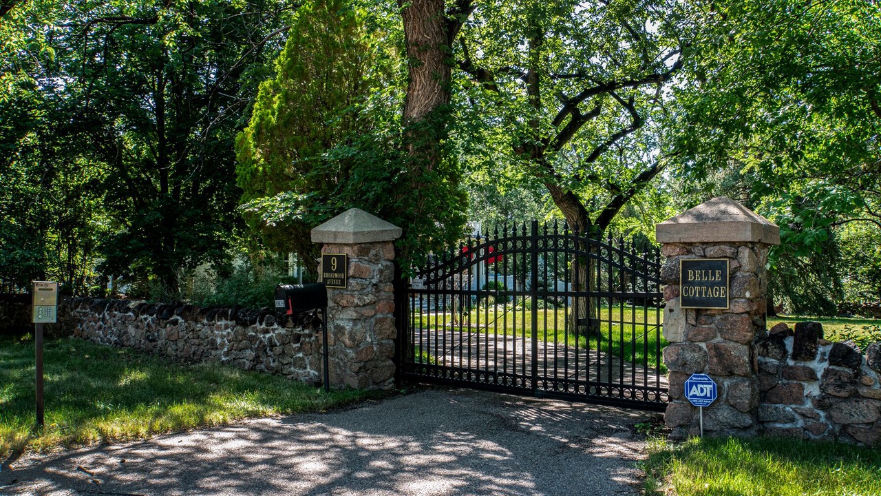 Photo of Outdoor in Broadmoor