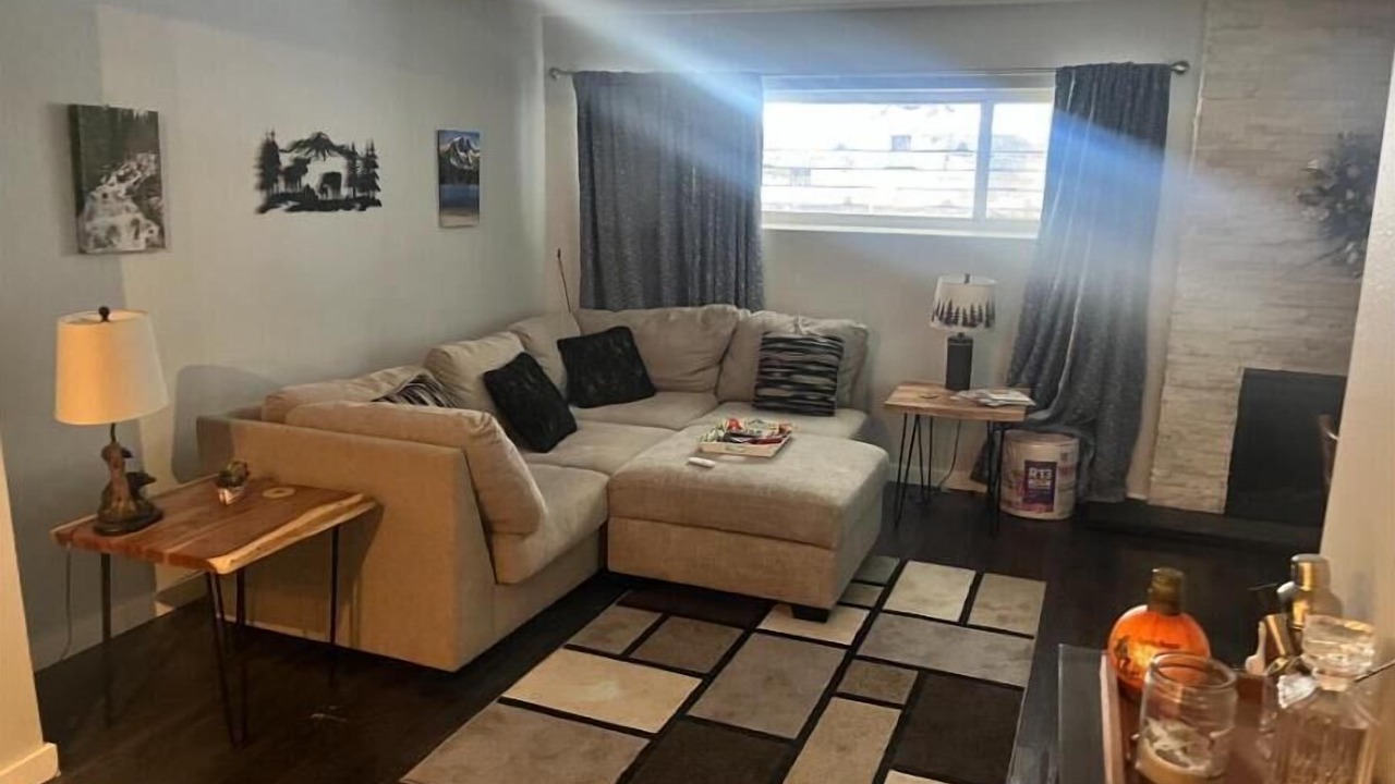 Photo of Livingroom in Saint Mary's