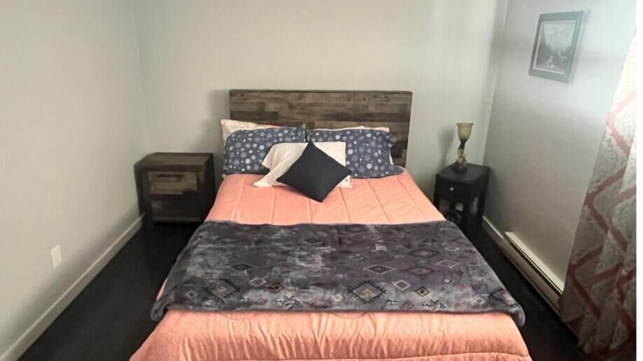Photo of Bedroom in Saint Mary's