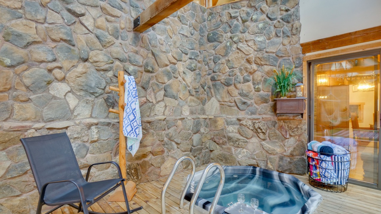 Photo of Outdoor in Dumont